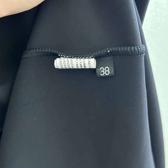 Chiara Boni Black Lace Illusion Gown - Size 38 (US 2) - Picture 9 of 10